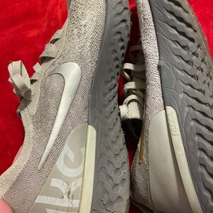 Nike epic react 9.5